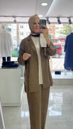 Ghisa Kupra İpek Takım