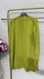 düğme detaylı triko tunik