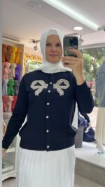 Ghisa Taşlı Hırka