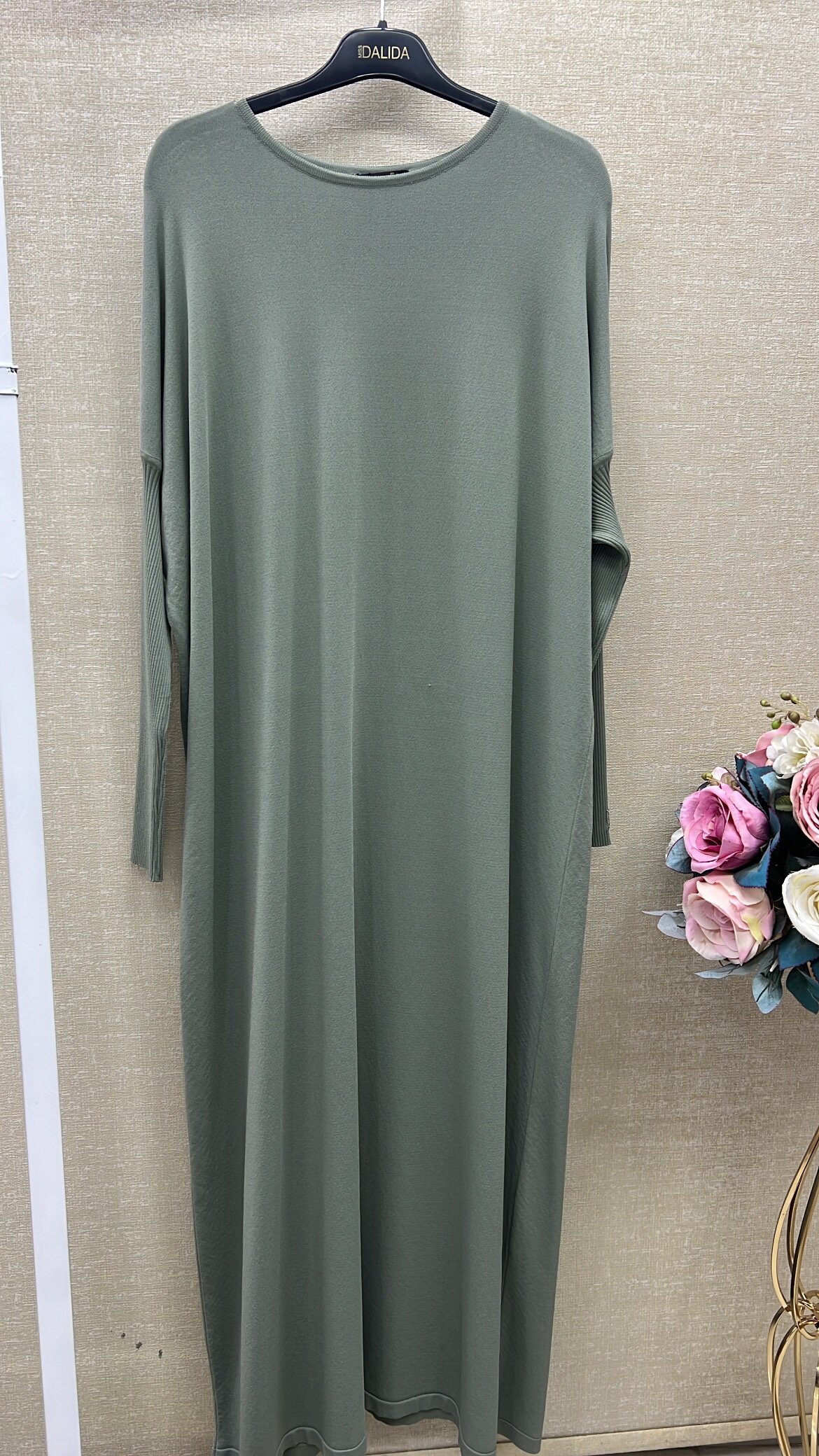 İnvee soğuk iplik triko elbise