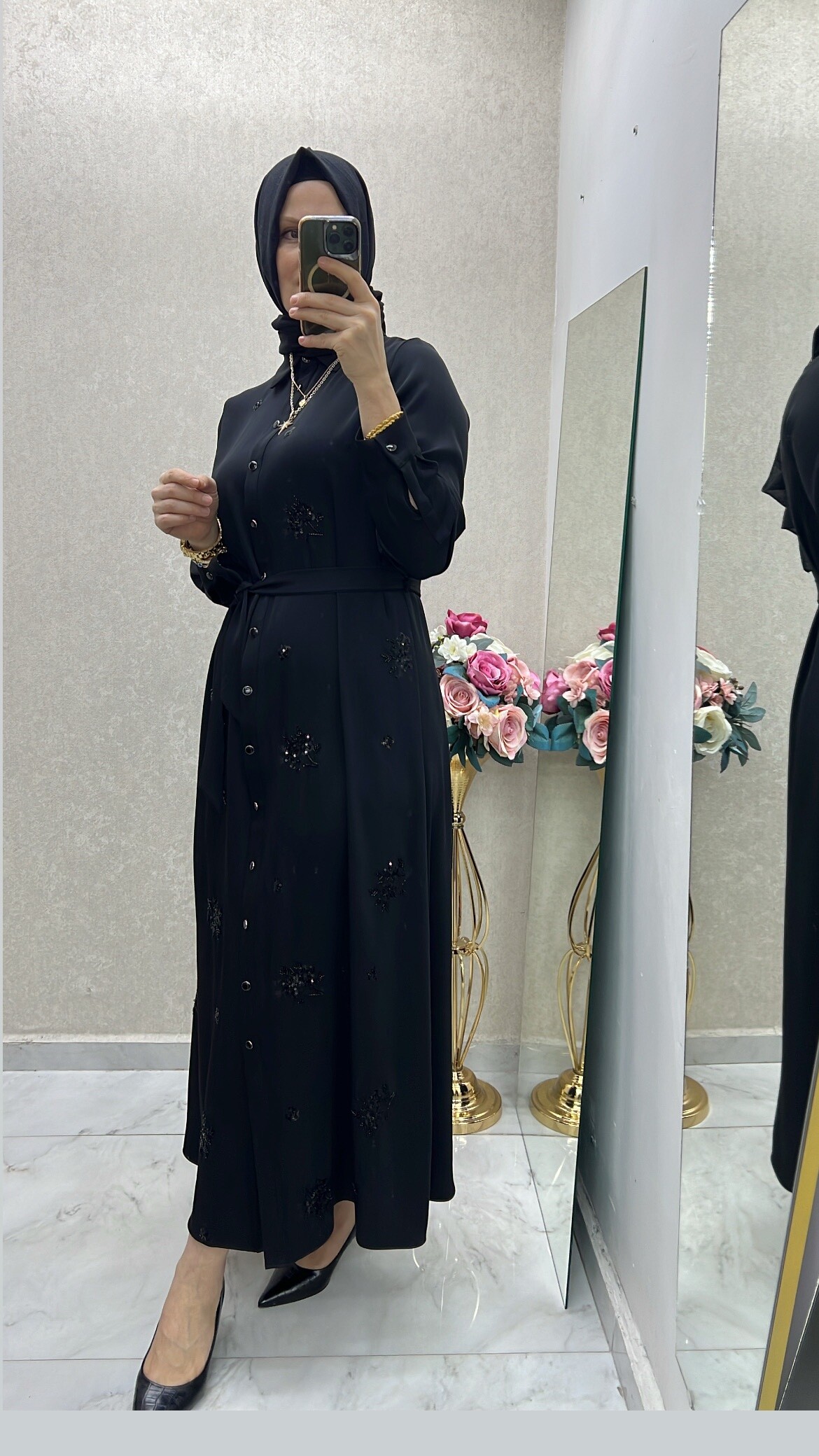 Fuat  gürşen  işlemeli elbise