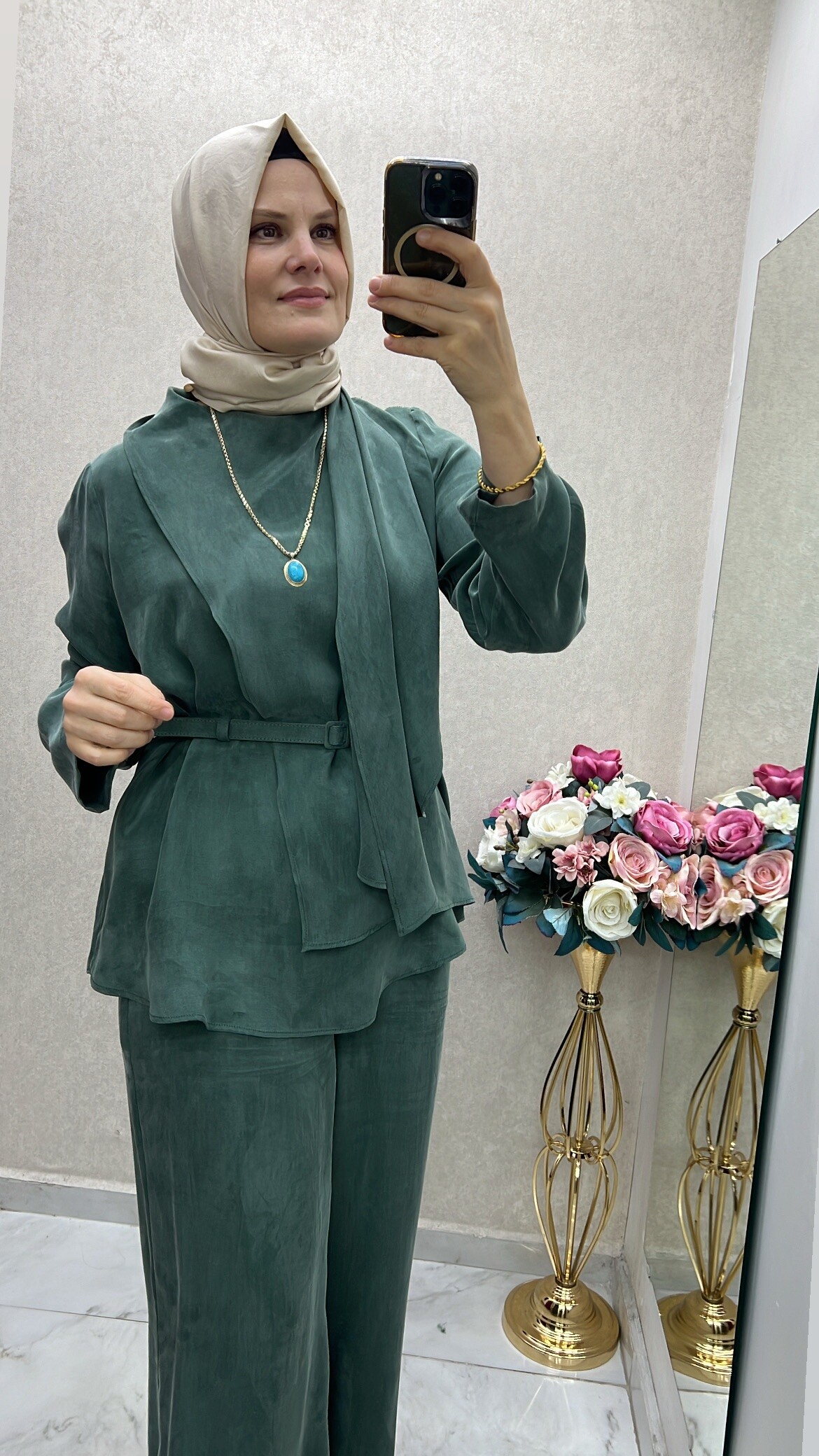 Terzi dükkanı kupra ipek takım