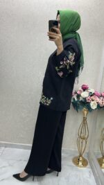 Ghisa işlemeli şık ceket