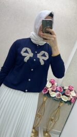 Ghisa taşlı kısa hırka