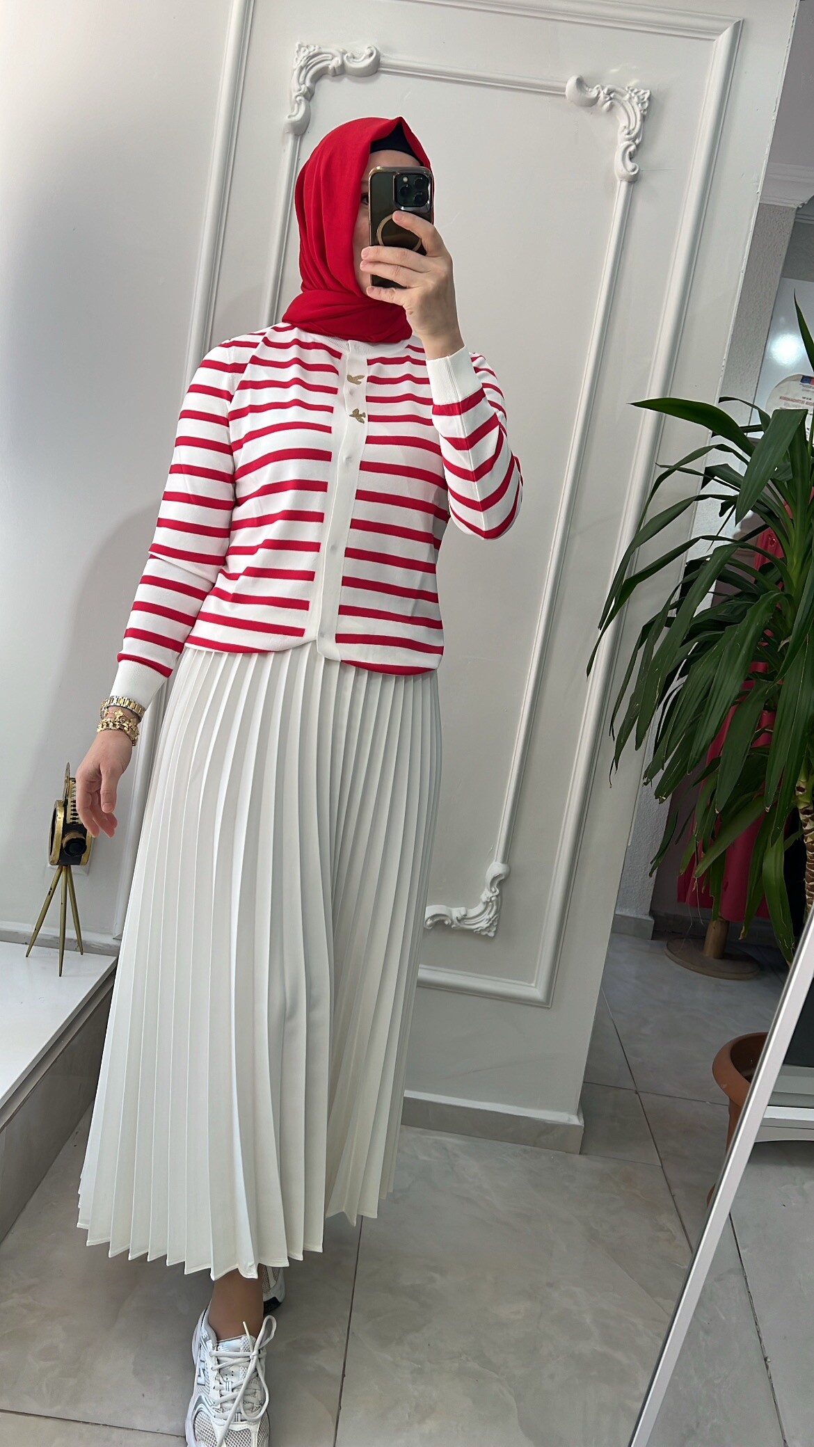 5bc8383f-9725-4ac6-934d-a43dc286b925